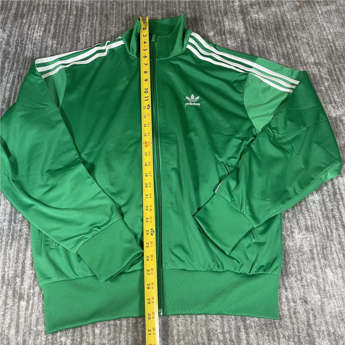 Adidas clothing - Green 4