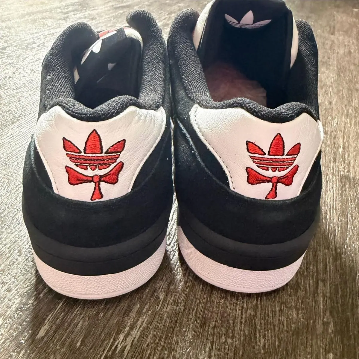 Adidas shoes - adidas Rivalry Low Dr. Seuss Cat in the Hat - Multicolor 1