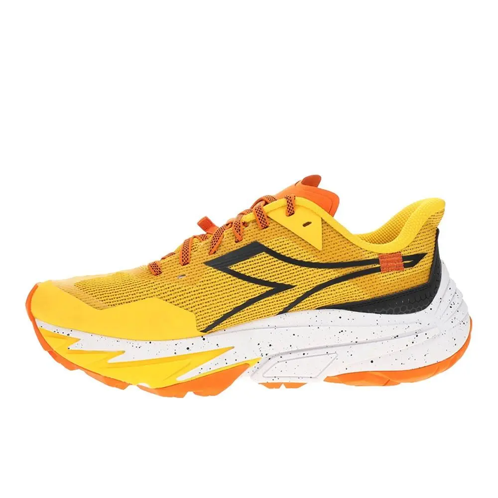 Diadora shoes - diadora SestriereXt 2 Running - SestriereXt Running - 180676-D1140 - Yellow 8