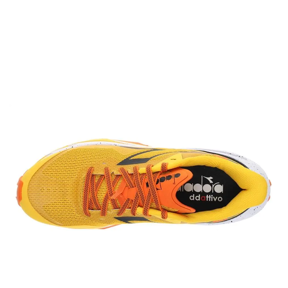 Diadora shoes - diadora SestriereXt 2 Running - SestriereXt Running - 180676-D1140 - Yellow 9