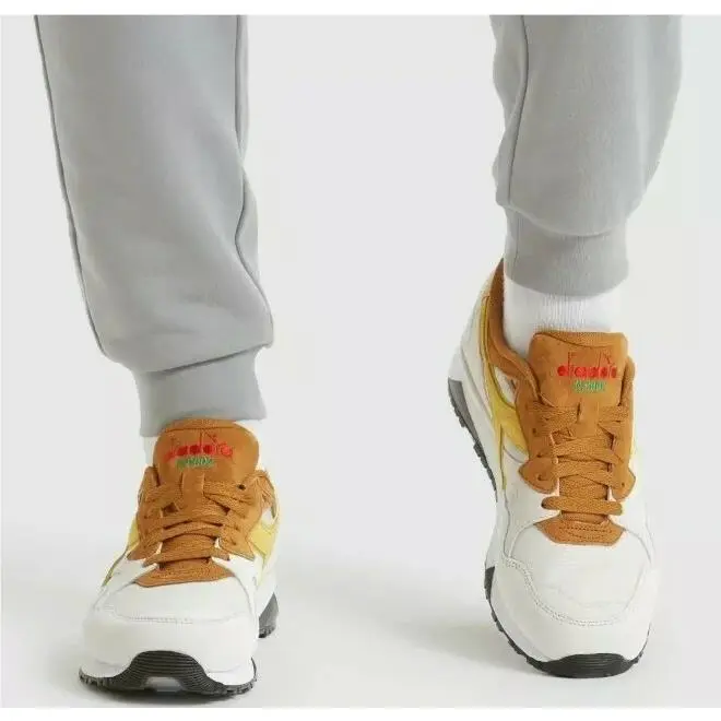 Diadora N9002 Overland C8182 Men`s Running Shoes White Sudan Brown Italy
