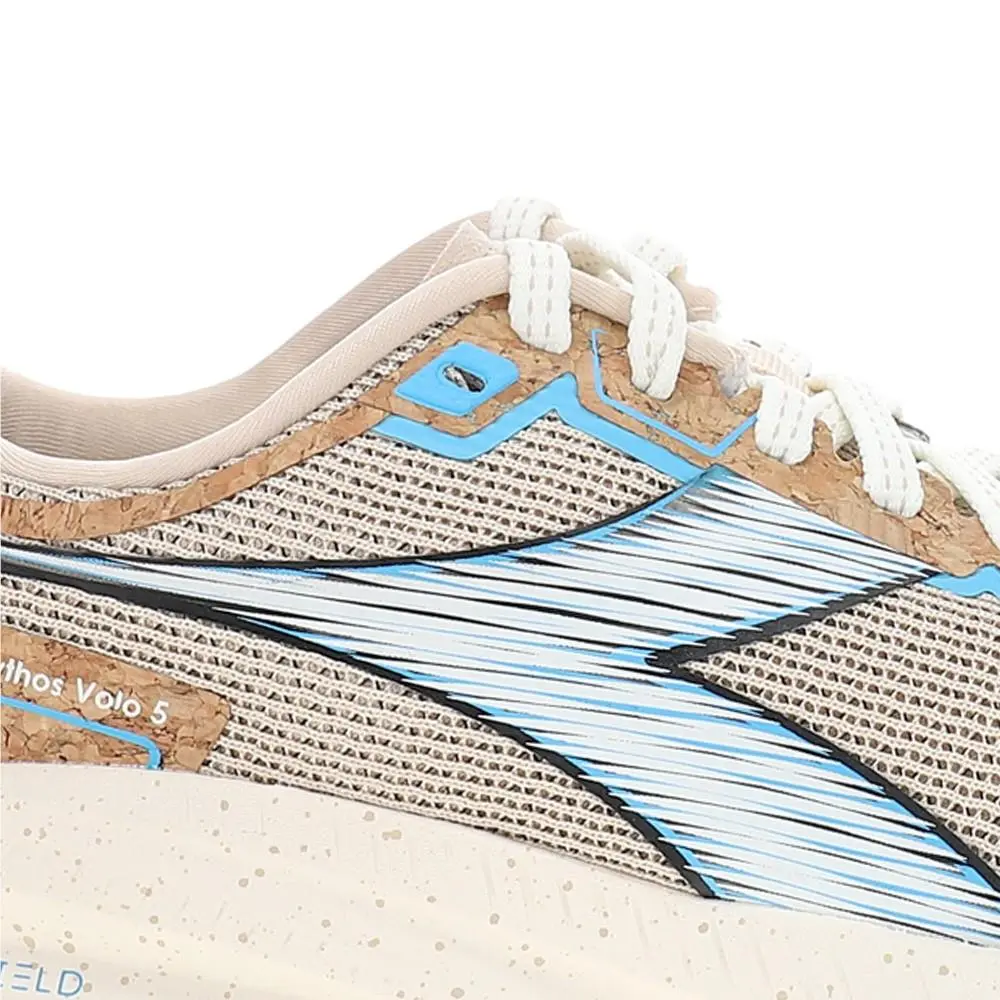 Diadora shoes - diadora Mythos Blushield Volo 5 W 2030 Running - 181490-D0351 - Beige 4