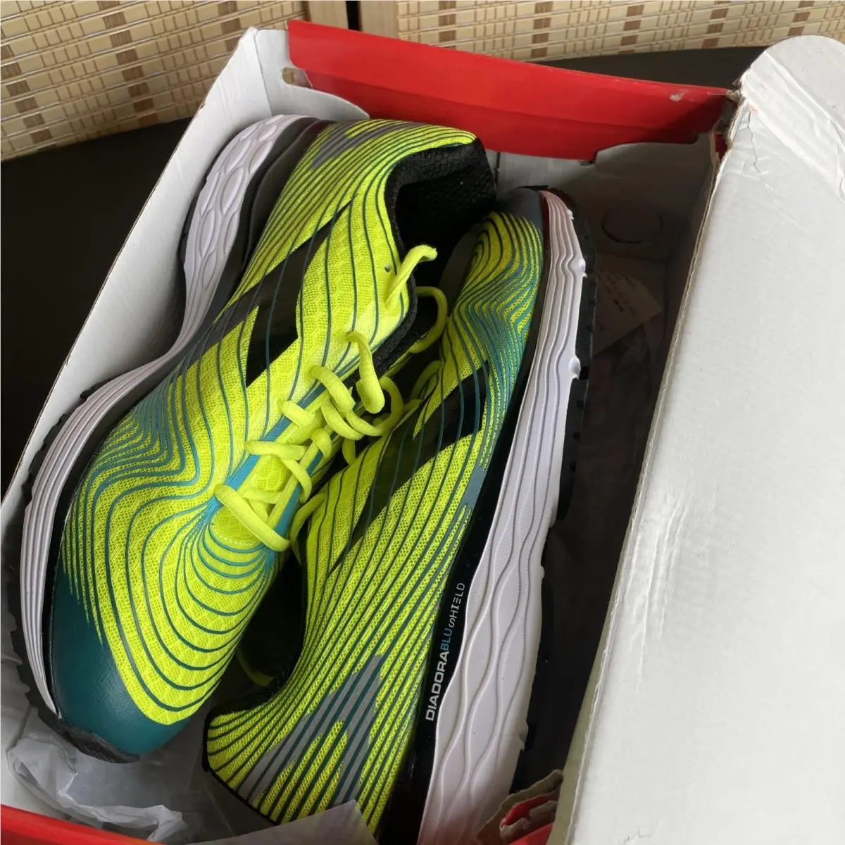 Diadora shoes - Diadora Mythos Blushield Vigore 3 - Multicolor 18