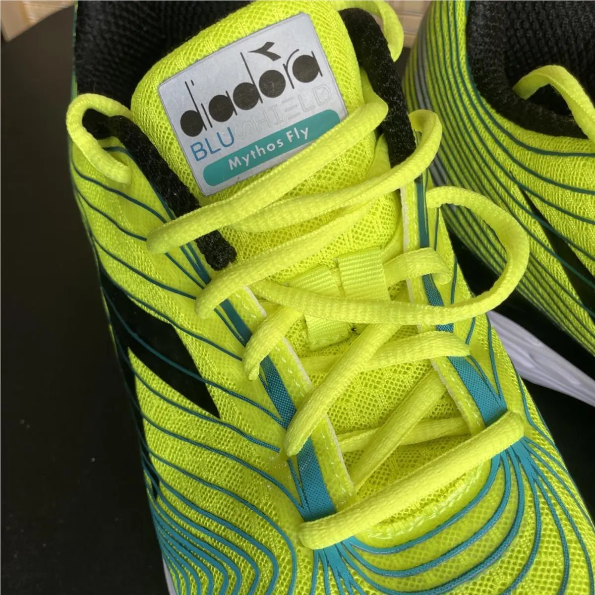 Diadora shoes - Diadora Mythos Blushield Vigore 3 - Multicolor 4