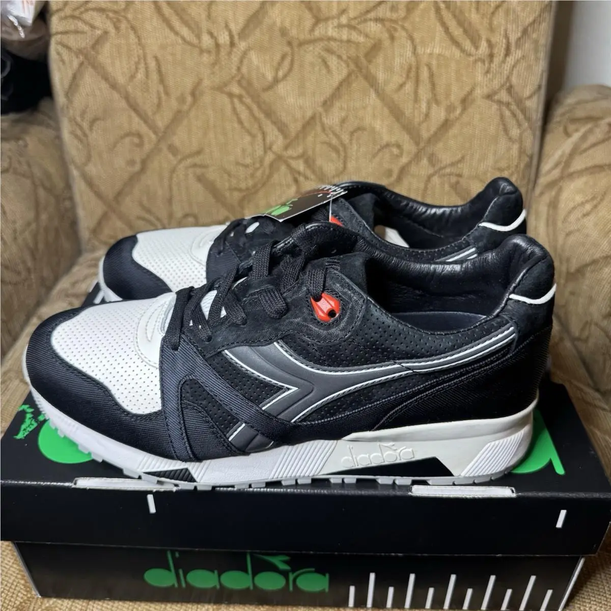 Concepts Diadora N9000 Ratpack Tuxedo Special Box Men`s Size 9.5