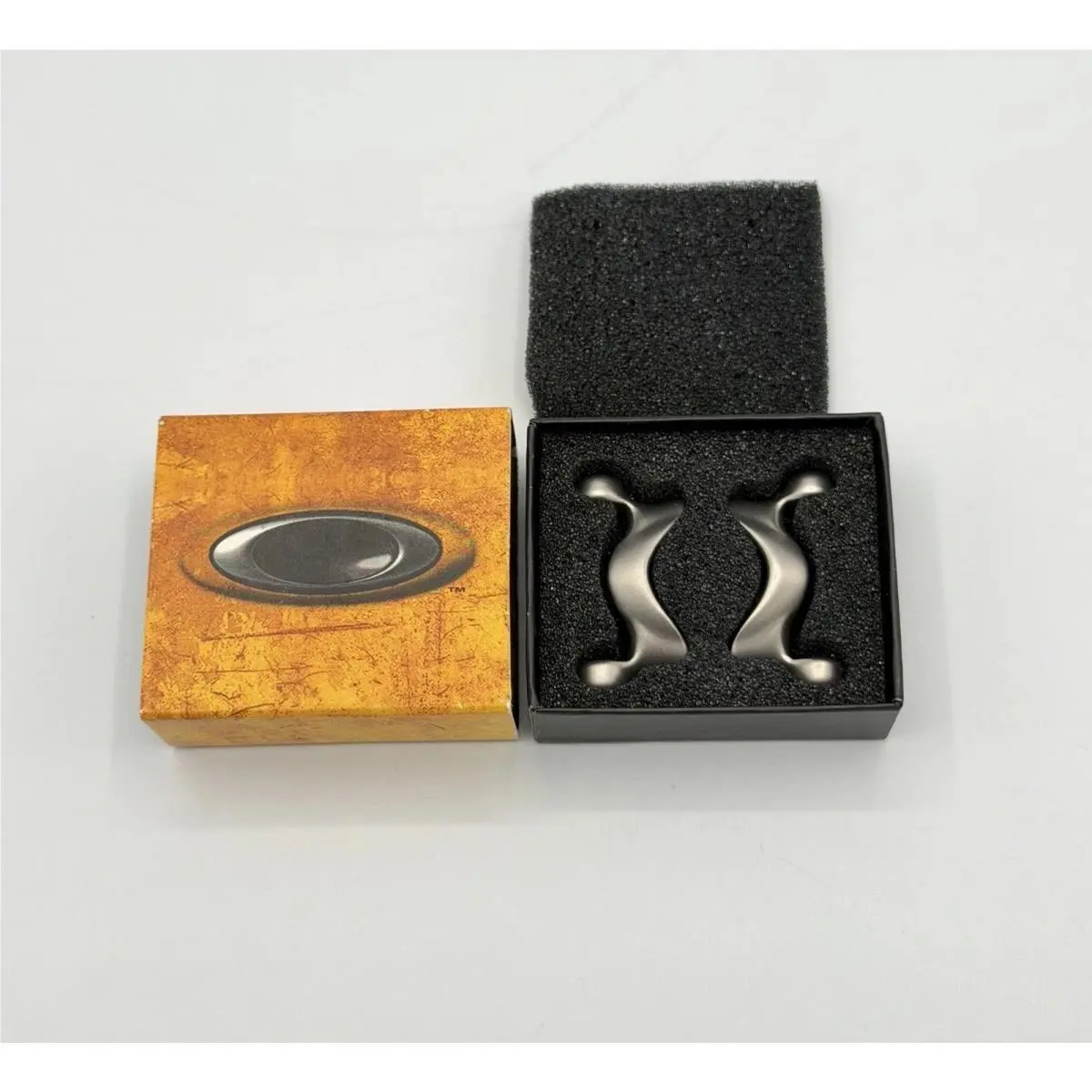 Oakley Saddleback Watch Honed Steel End Links Set Oem