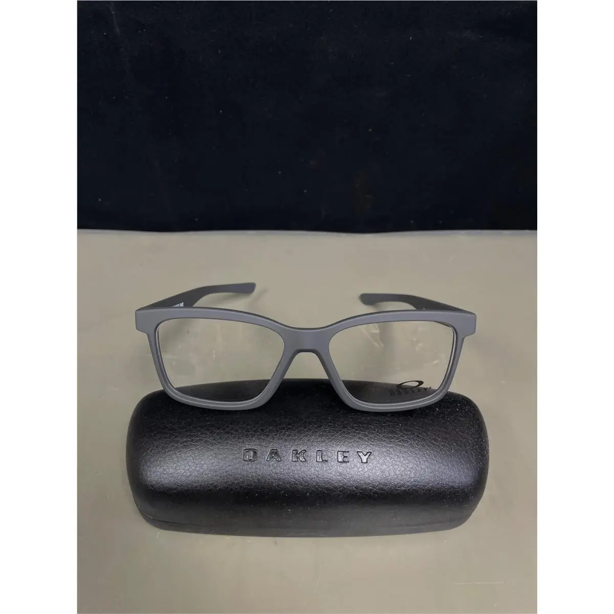 Oakley Unisex Satin Pavement - Demo Lense 9