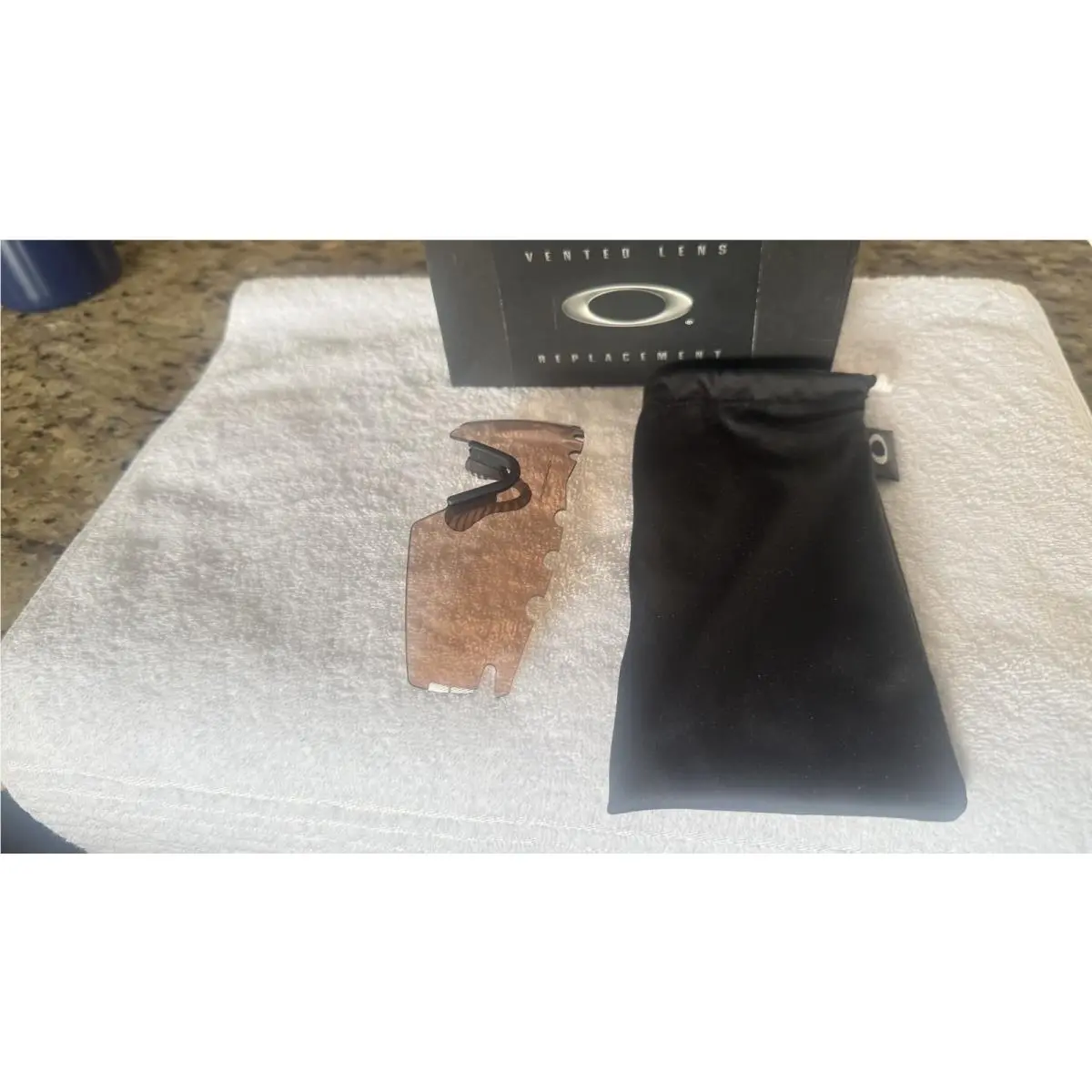 Oakley M Frame VR50 Strike Vented Replacement Lens+nose Pad 2000
