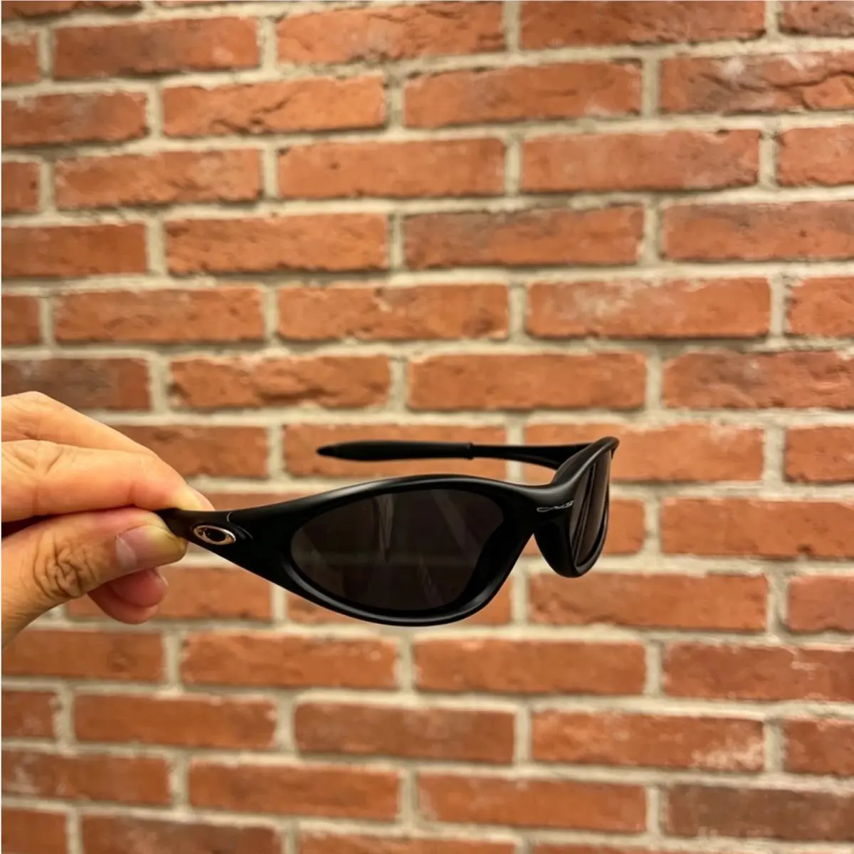 Retro Oakley Minute Gen1 Minute1.0 Sunglasses Black Frame Dark Lenses