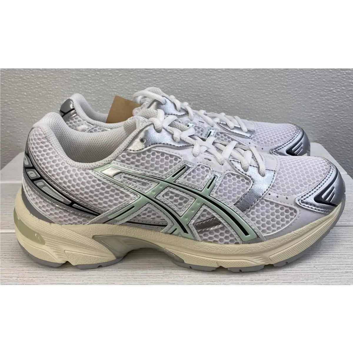 Asics Gel-1130 Unisex Size M6.5 W8 White/mint Tint Mesh Low Top Athletic Sneaker