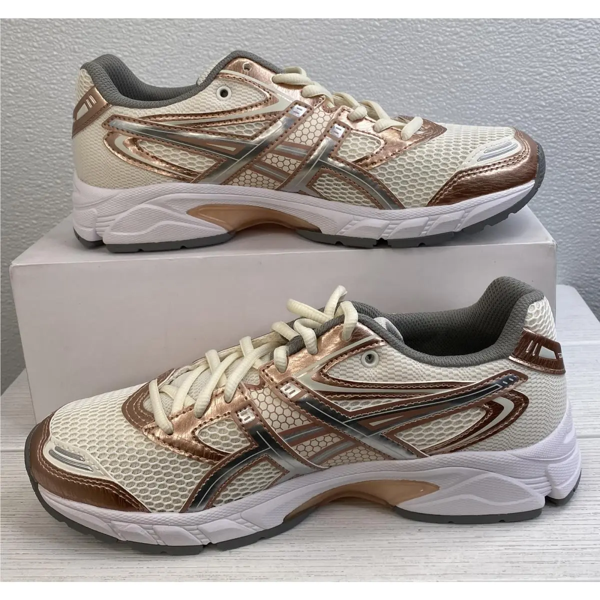 Asics shoes - Cream (UPC: 197298968621) 4