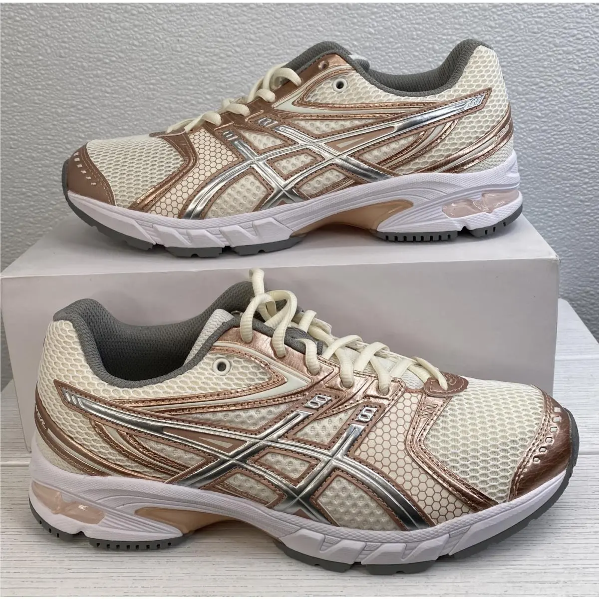 Asics shoes - Cream (UPC: 197298968621) 5