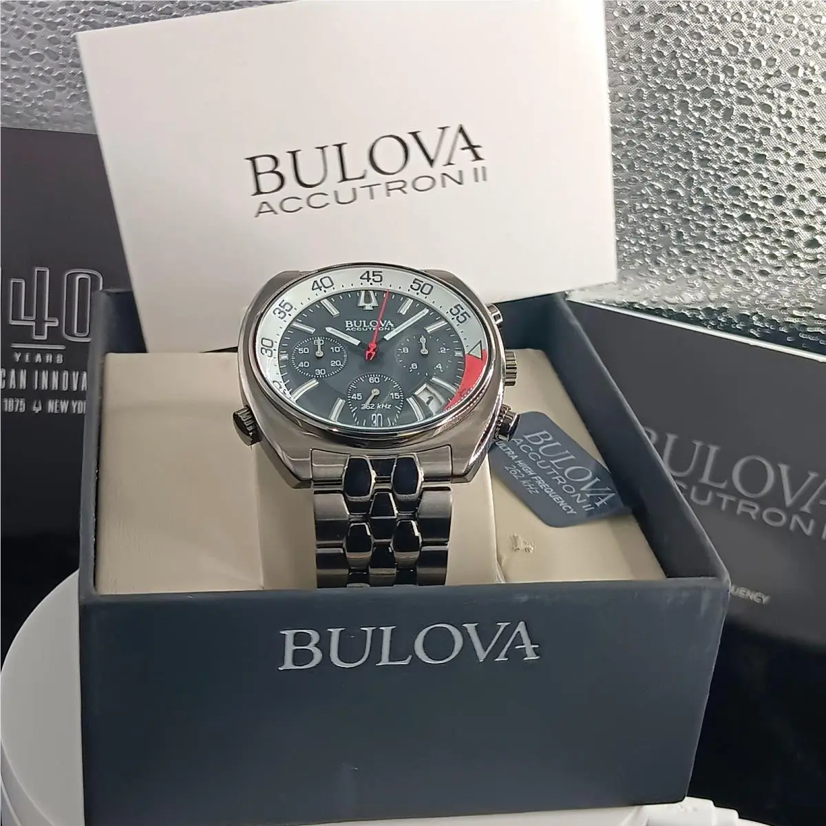 Nos Bulova Accutron II Snorkel Chronograph 262kHz 300M Watch Box Papers