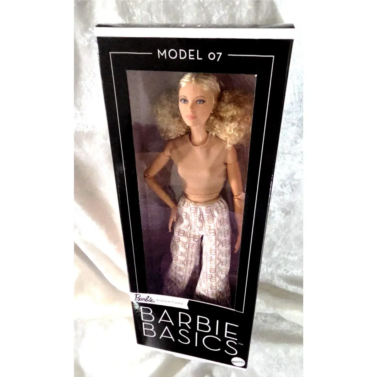 Barbie Basics Doll 2026 Neutrals Series Model 07