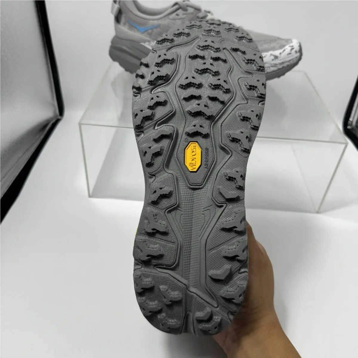 Hoka shoes - Hoka One One Speedgoat 6 - 1147811 SYST - Gray 6
