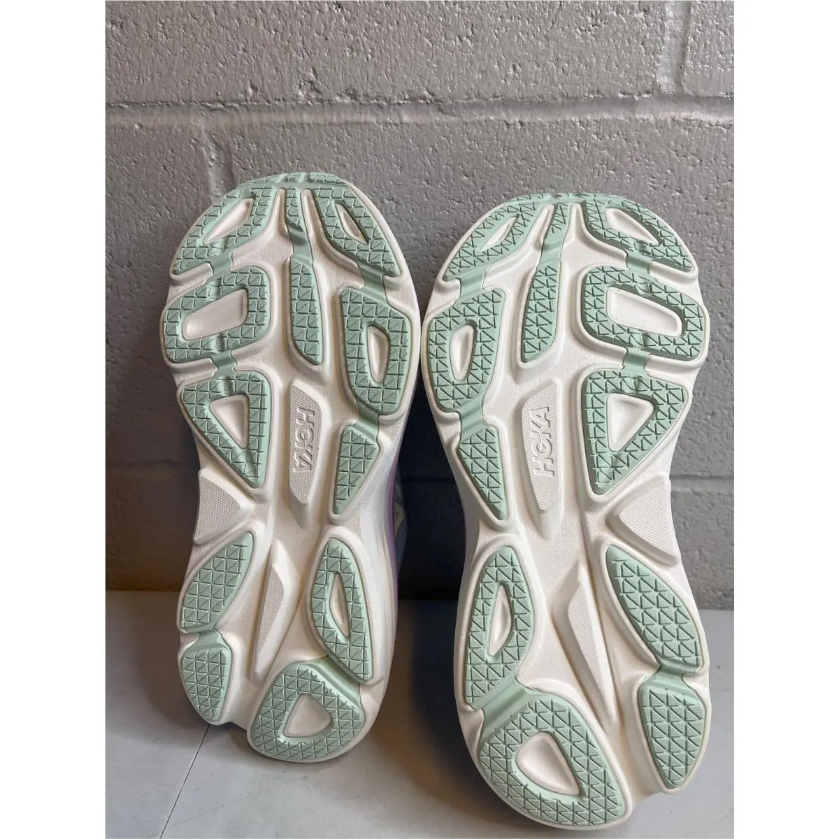 Hoka shoes - W Bondi 8 - Bondi - Green, Pink 0
