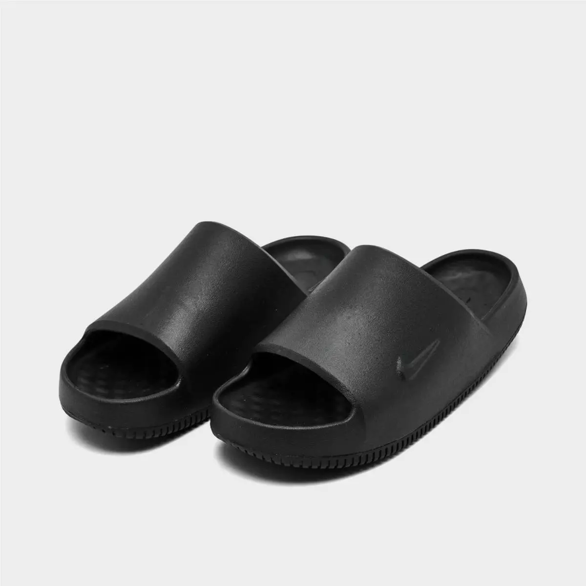 Nike shoes - IB7561 001 - Black/Black/Black 1