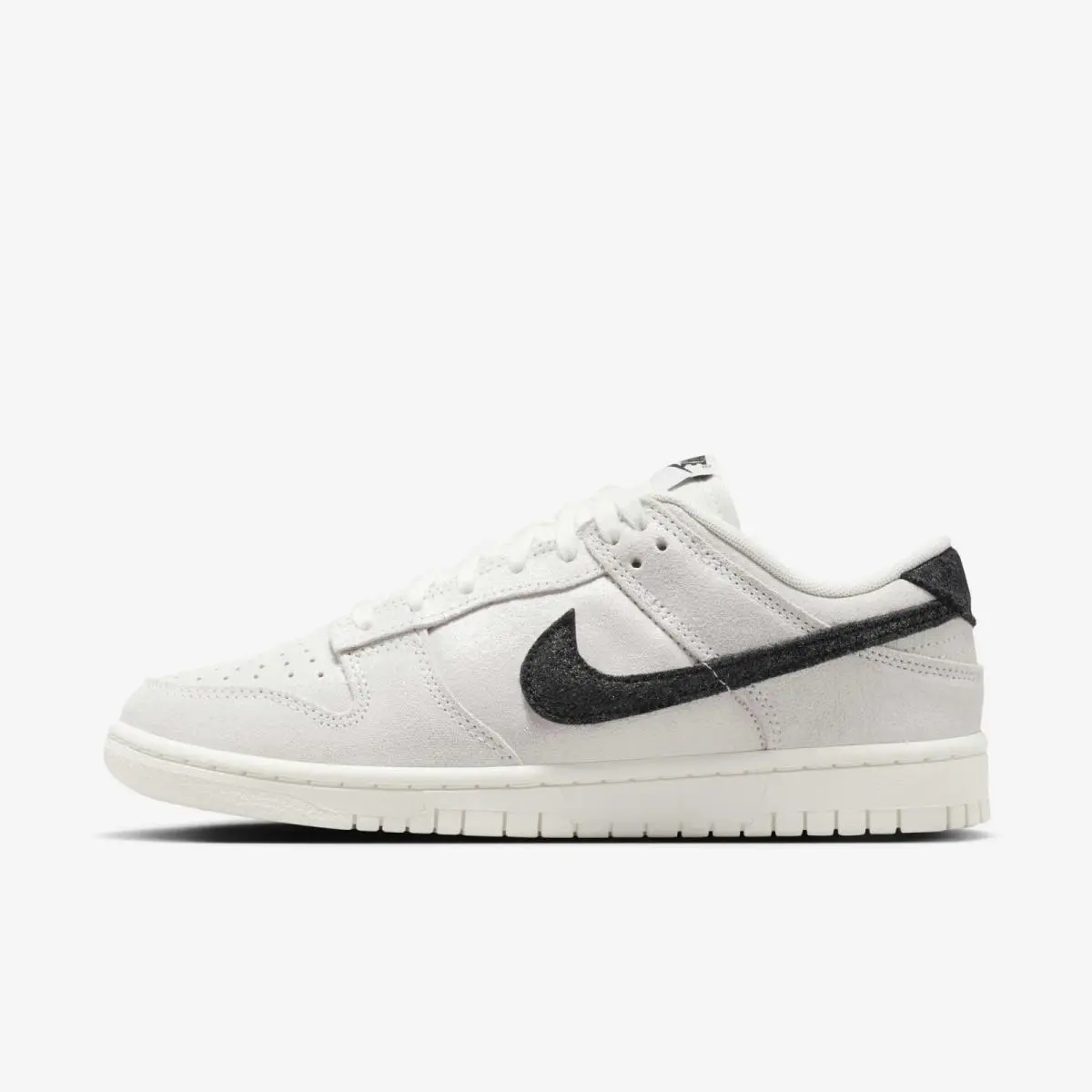 Nike shoes - Nike Dunk Low SE HQ3502-100 - HQ3502-100 - White 9