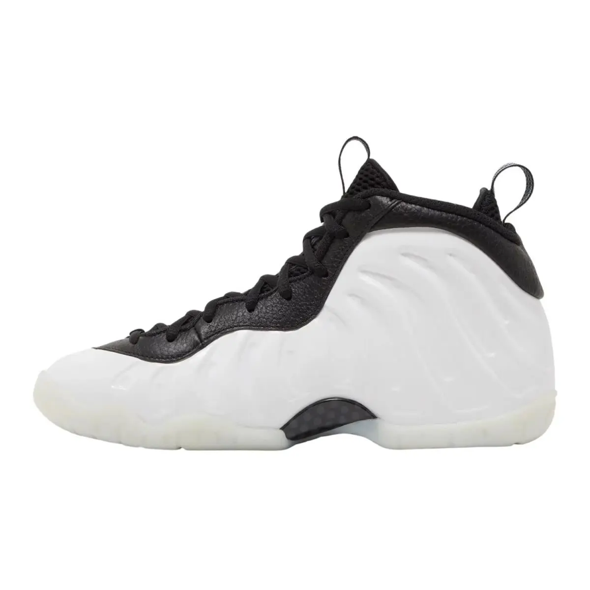 Nike shoes - whtie/black 6
