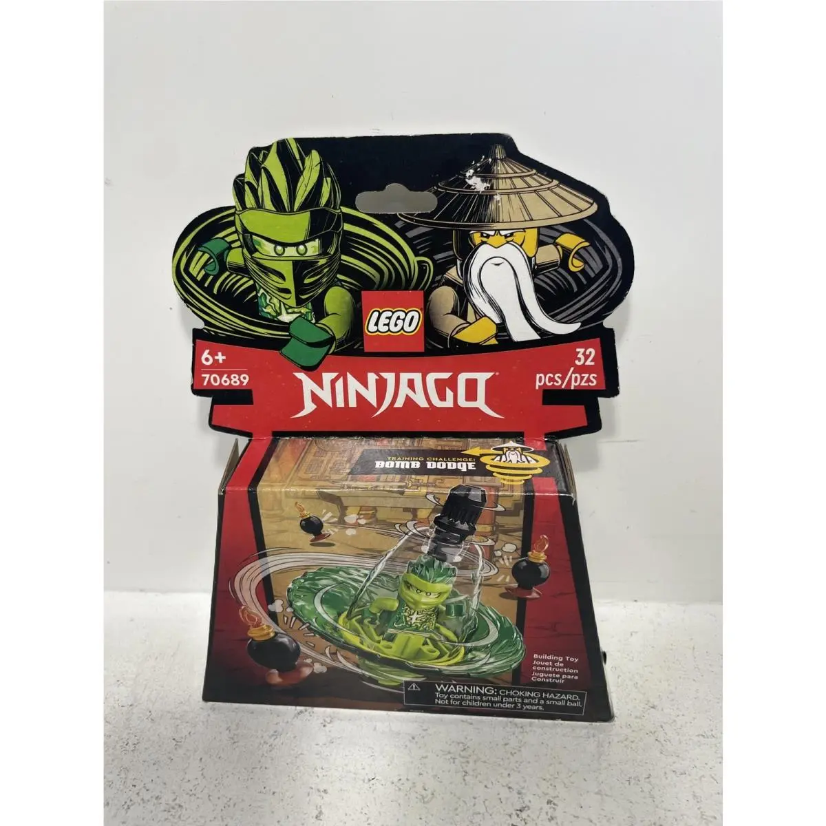 Lego Ninjago 70689 Lloyd`s Spinjitzu Ninja Training Bomb Dodge