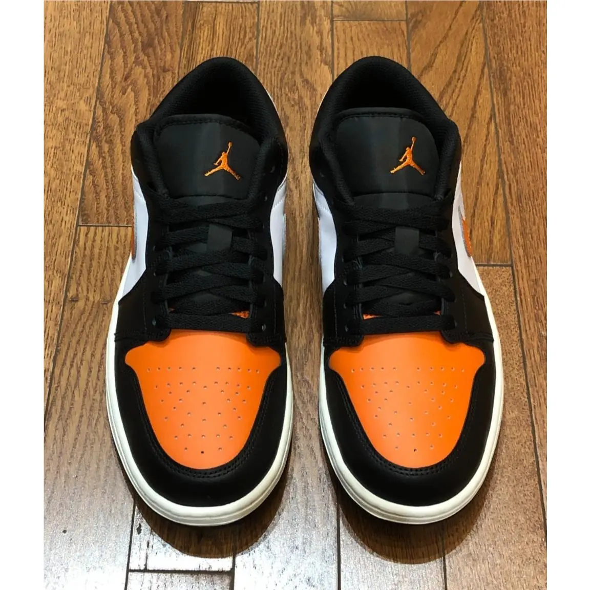 Nike shoes - Air Jordan 1 Low - Air Low - 553558-081 - Black 3