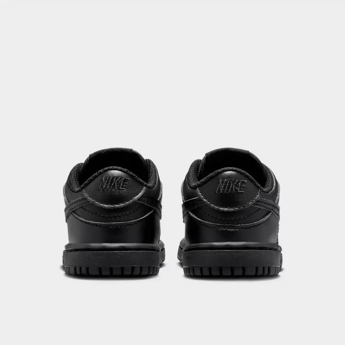 Nike shoes - IU7767 009 - Black 6