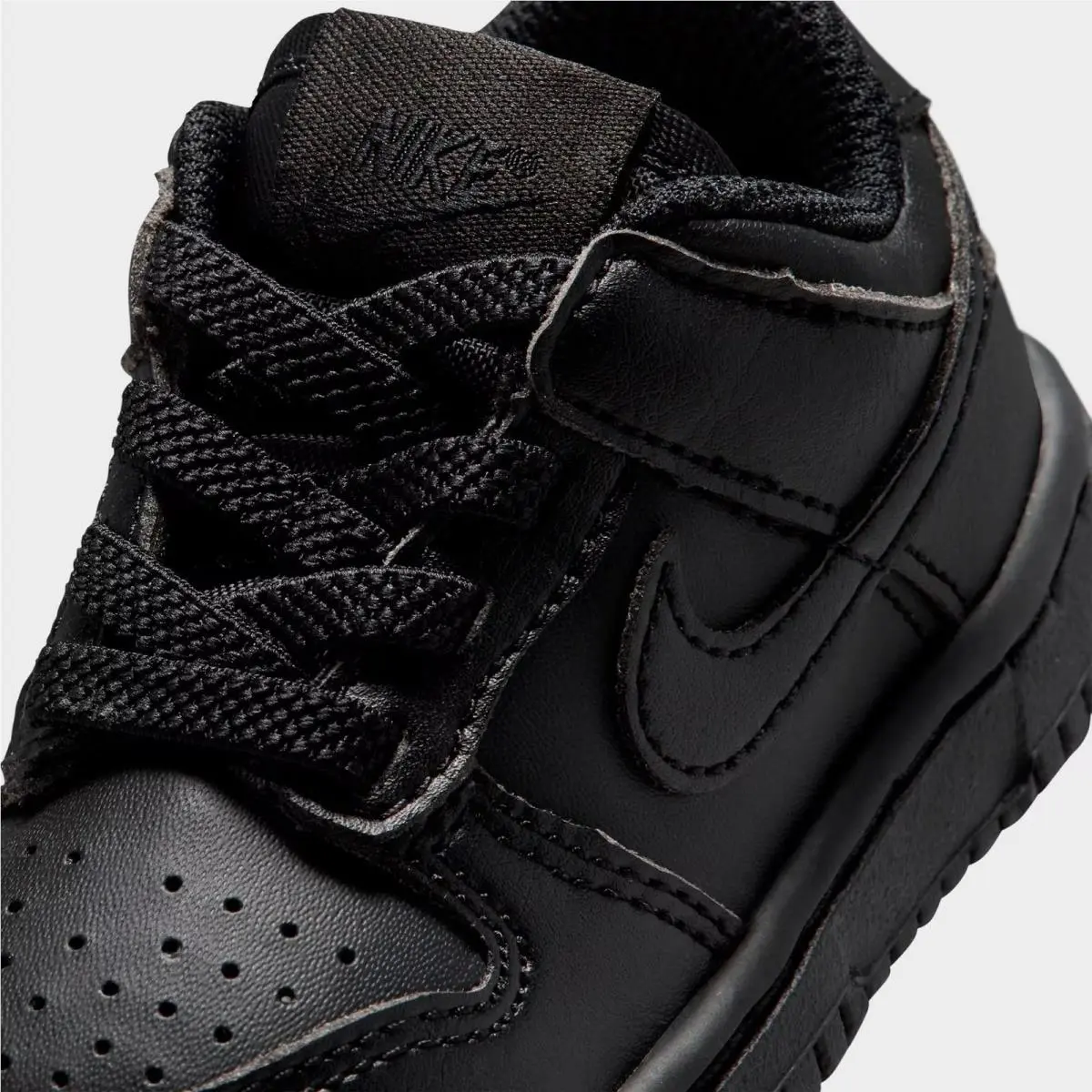Nike shoes - IU7767 009 - Black 4