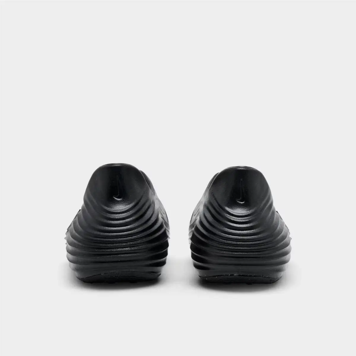 Nike shoes - HV5062 001 - Black/Black/Black 2
