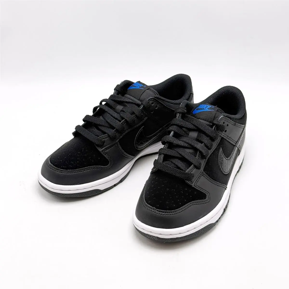 Nike shoes - Nike Dunk Low SE GS - Blue 0