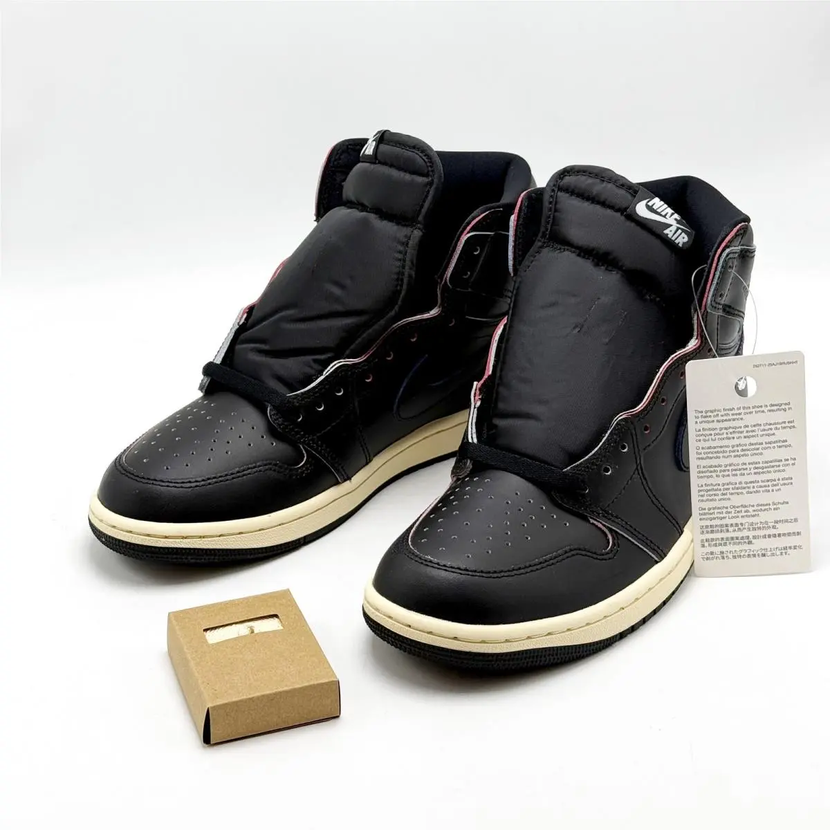 Nike shoes - Air Jordan 1 - Air - DZ5485 002 - Black 7