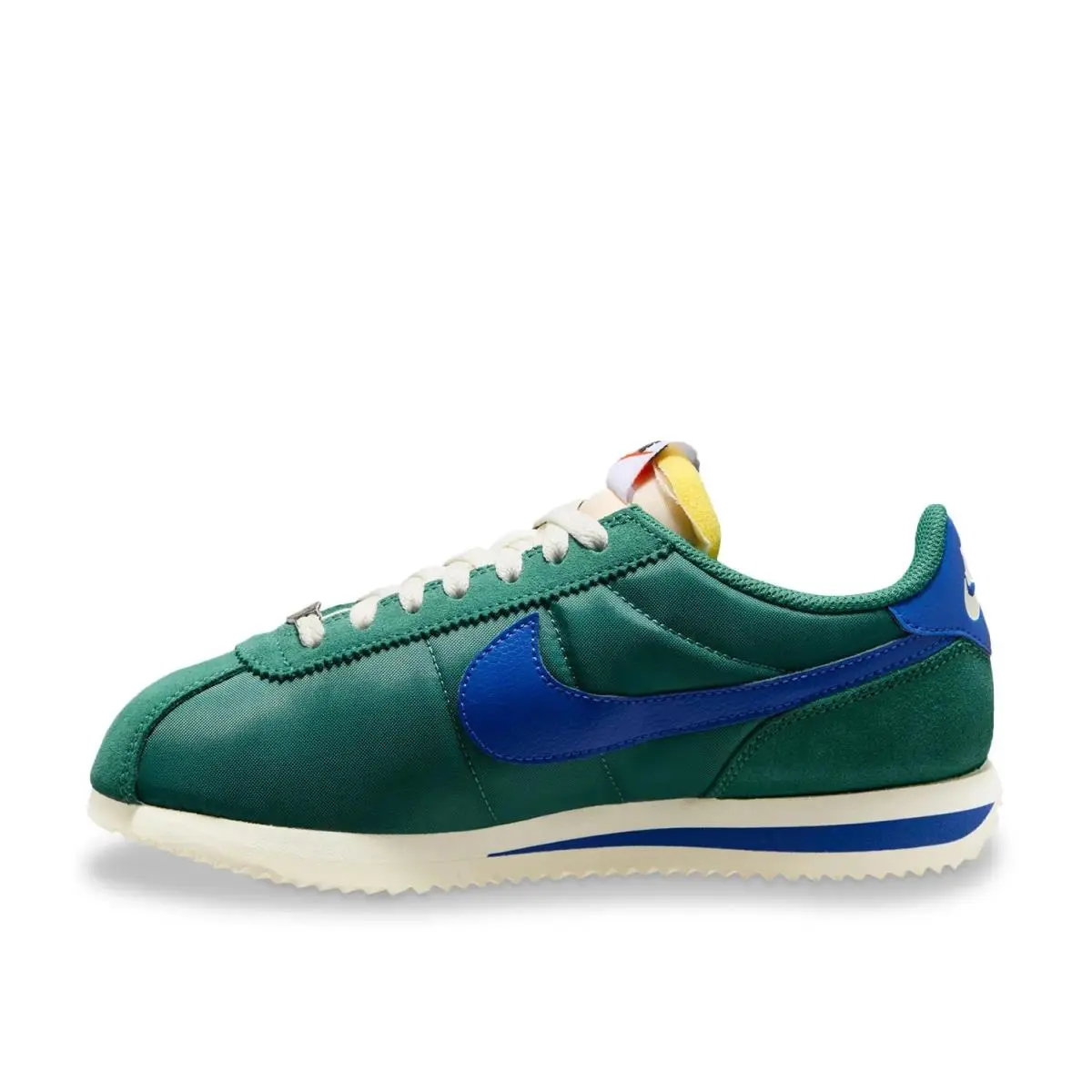 Nike shoes - Bright Green 4
