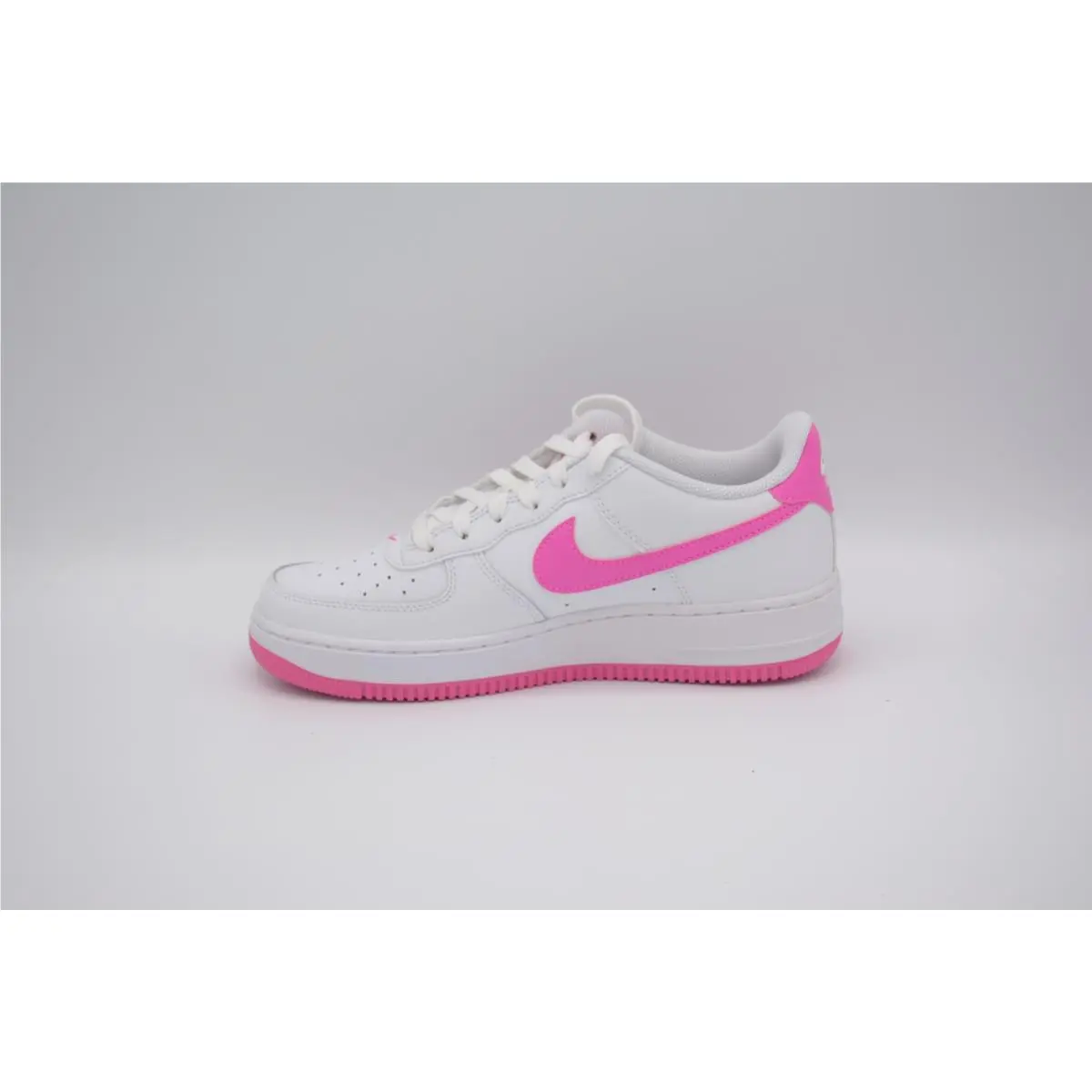 Nike shoes - Air Force 1 Low GS Laser Fuchsia - 6.5Y - FV5948 - Black 1