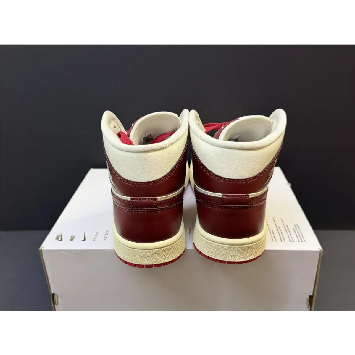 Nike shoes - Air Jordan 1 - Air - Multicolor 1
