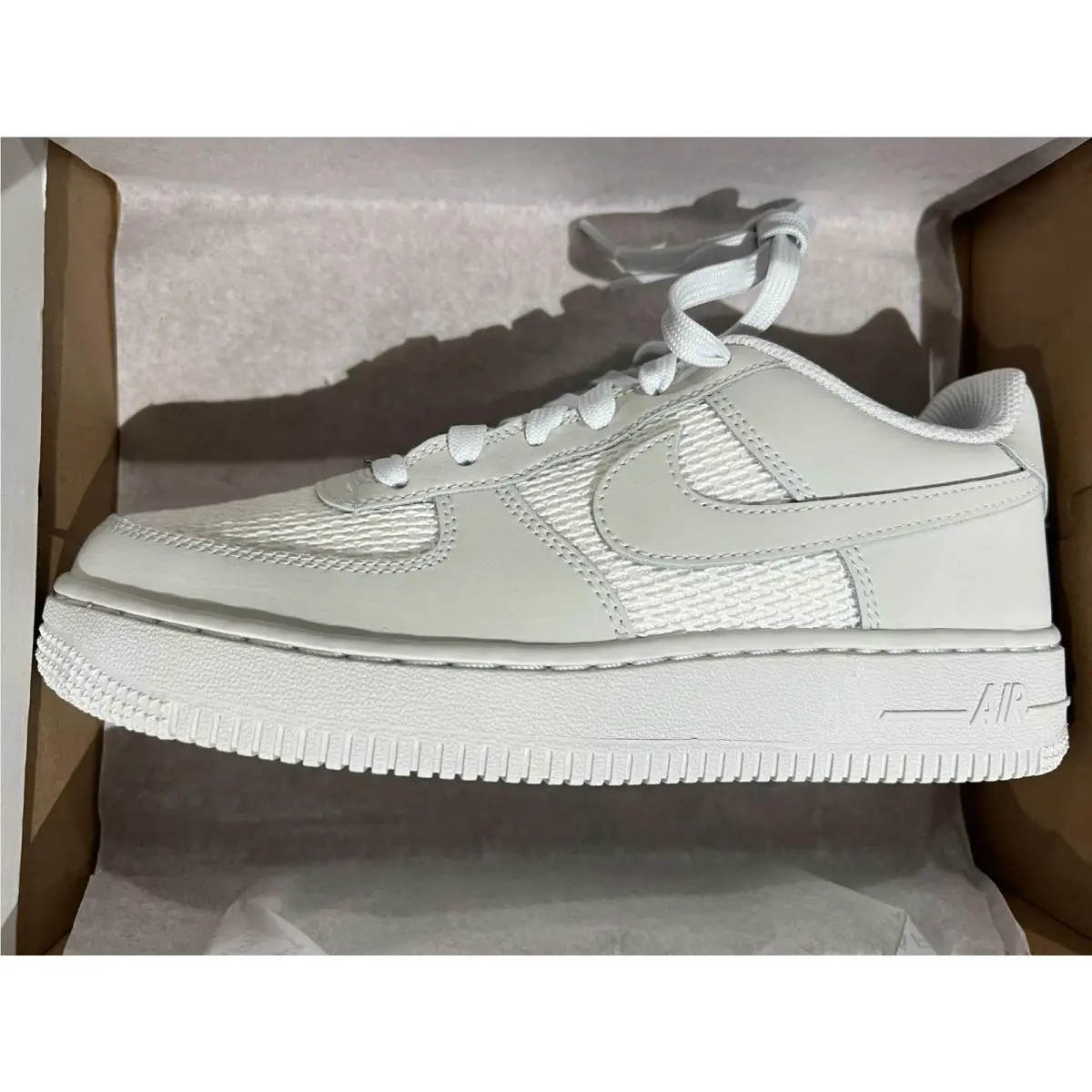Nike shoes - OFF WHITE 3