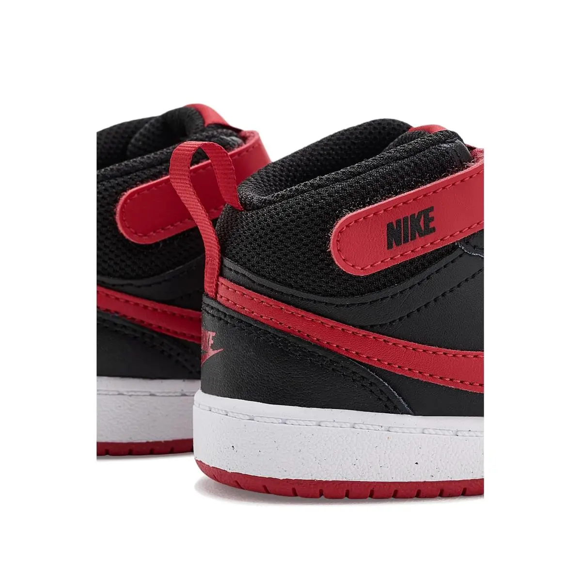 Nike shoes - Black/Sunset Pulse/White 18