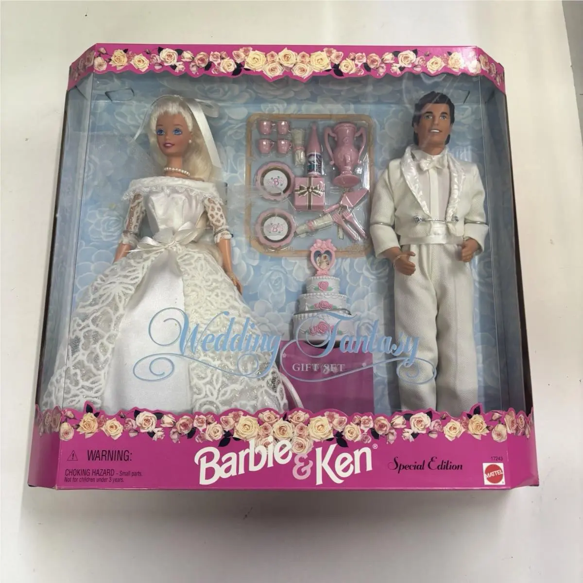 Barbie Wedding Fantasy Barbie and Ken Giftset