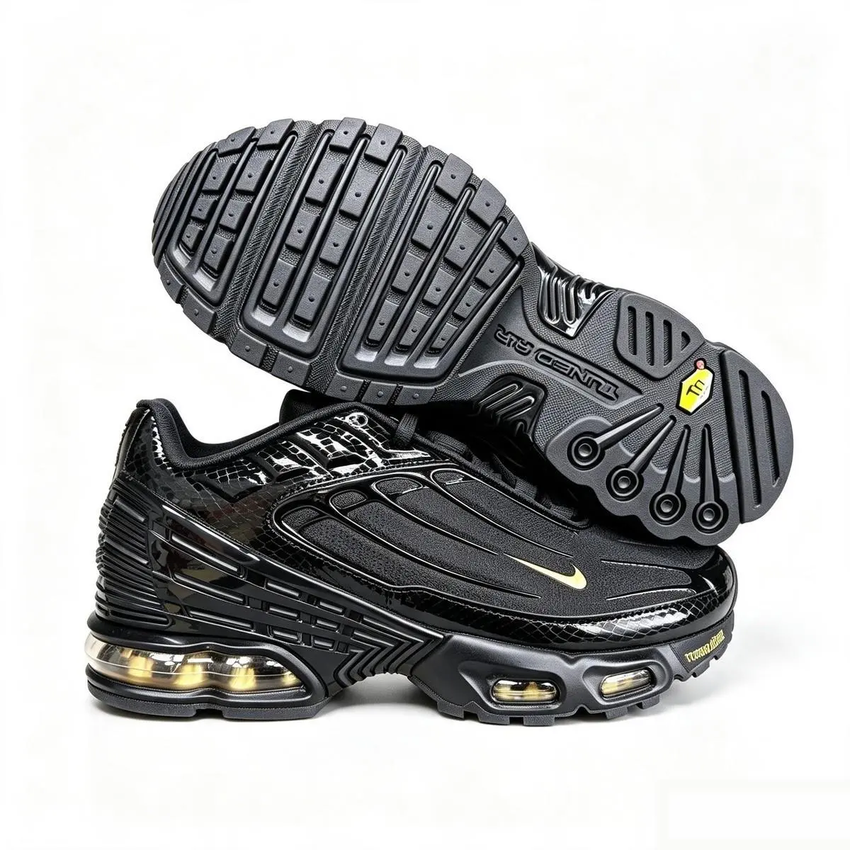 Nike shoes - Black 0