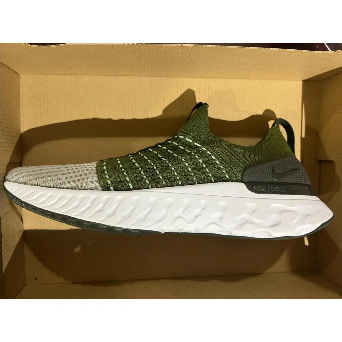 Nike shoes - DX2311 - DX2311 - ROUGH GREEN/YELLOW STRIKE 10