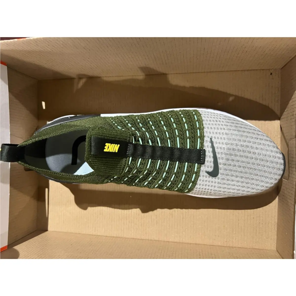 Nike shoes - DX2311 - DX2311 - ROUGH GREEN/YELLOW STRIKE 7