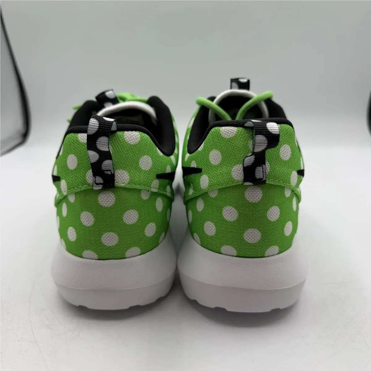 Nike shoes - Nike Roshe NM - Roshe - 810857-300 - Green, Manufacturer: Green Strike/Black-White 6