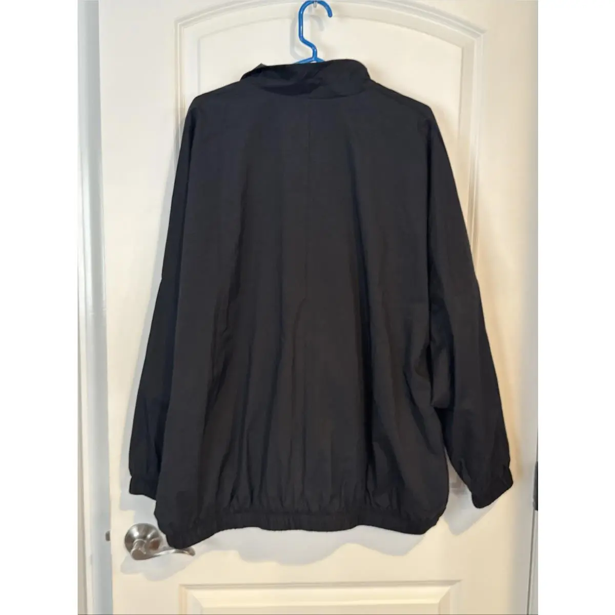 Nike clothing - HF6484010 - HF6484010 - Black (UPC: 197862225716) 6