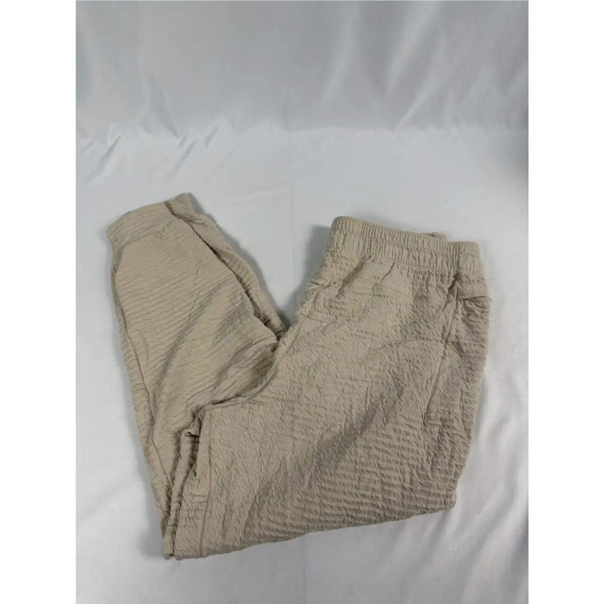 Nike clothing - DV9885-126 - DV9885-126 - Beige (UPC: 0196153890169) 1