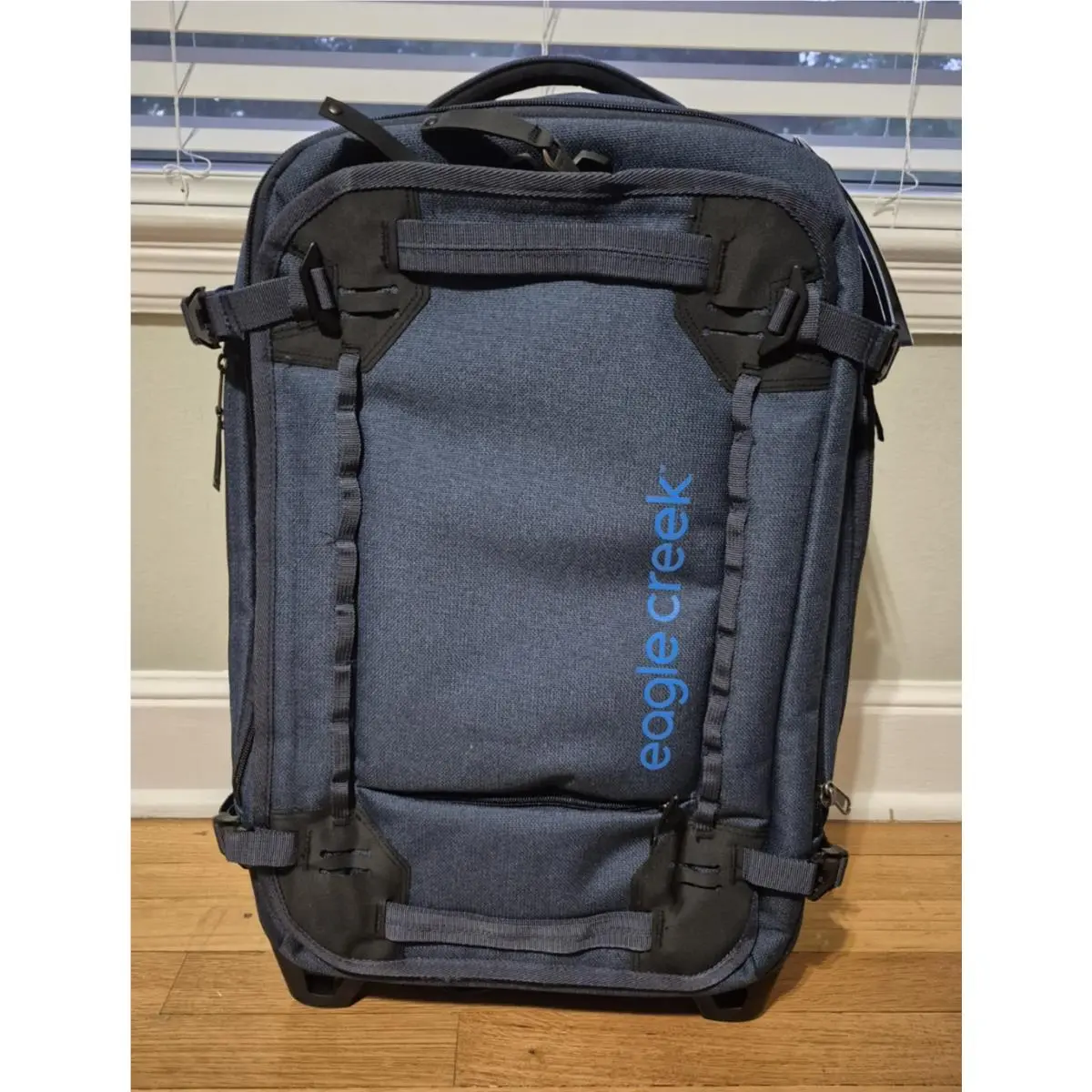 Eagle Creek Unisex Gear Warrior XE 4-Wheel 21 Luggage Bag-navy Blue