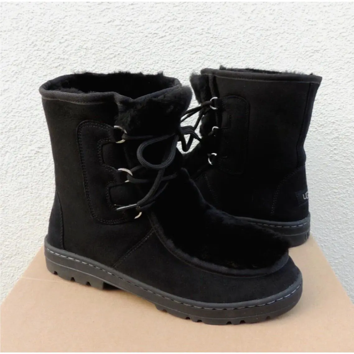 Ugg Mukluk Revival Water-resistant Suede/ Sheepskin Boots US 10/ Eur 41