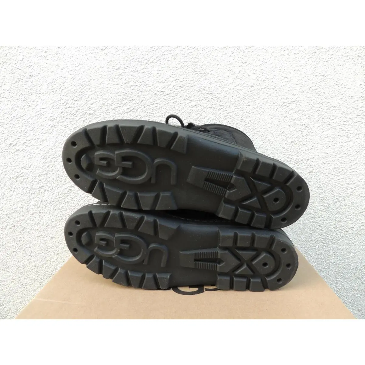 UGG shoes - UGG Mukluk Revival - Mukluk Revival - Black (UPC: 192410419494) 3