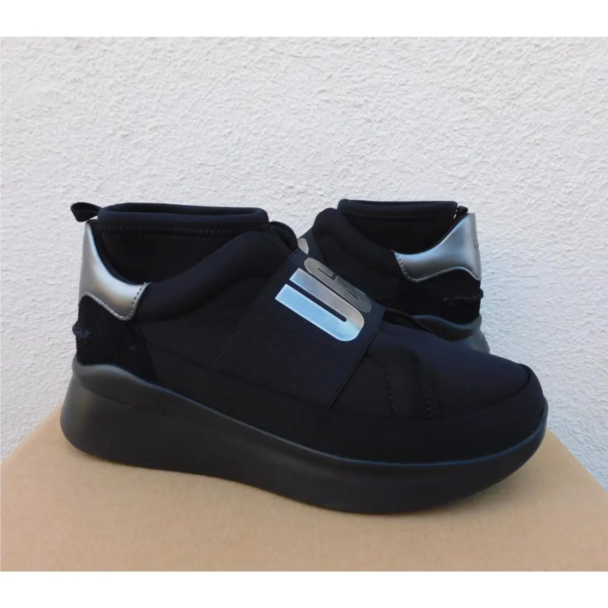 Ugg Neutra Metallic Neoprene Ugg Logo Fashion Sneakers Women US 9.5/ 40.5