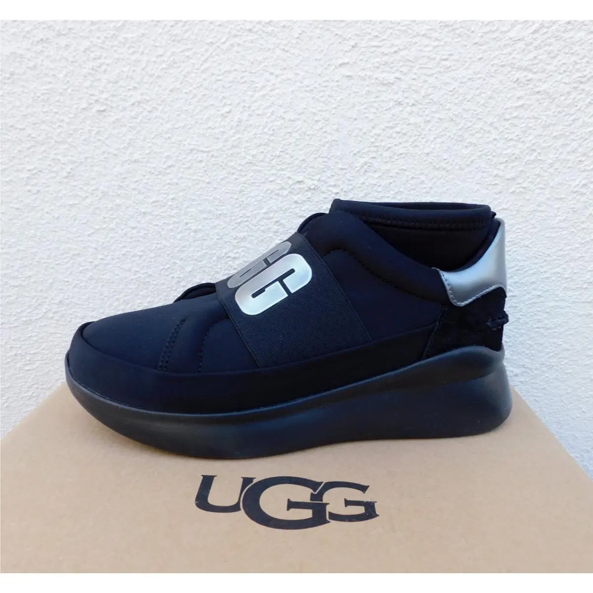 UGG shoes - UGG Neutra Metallic - Neutra Metallic - Black (UPC: 192410532636) 0