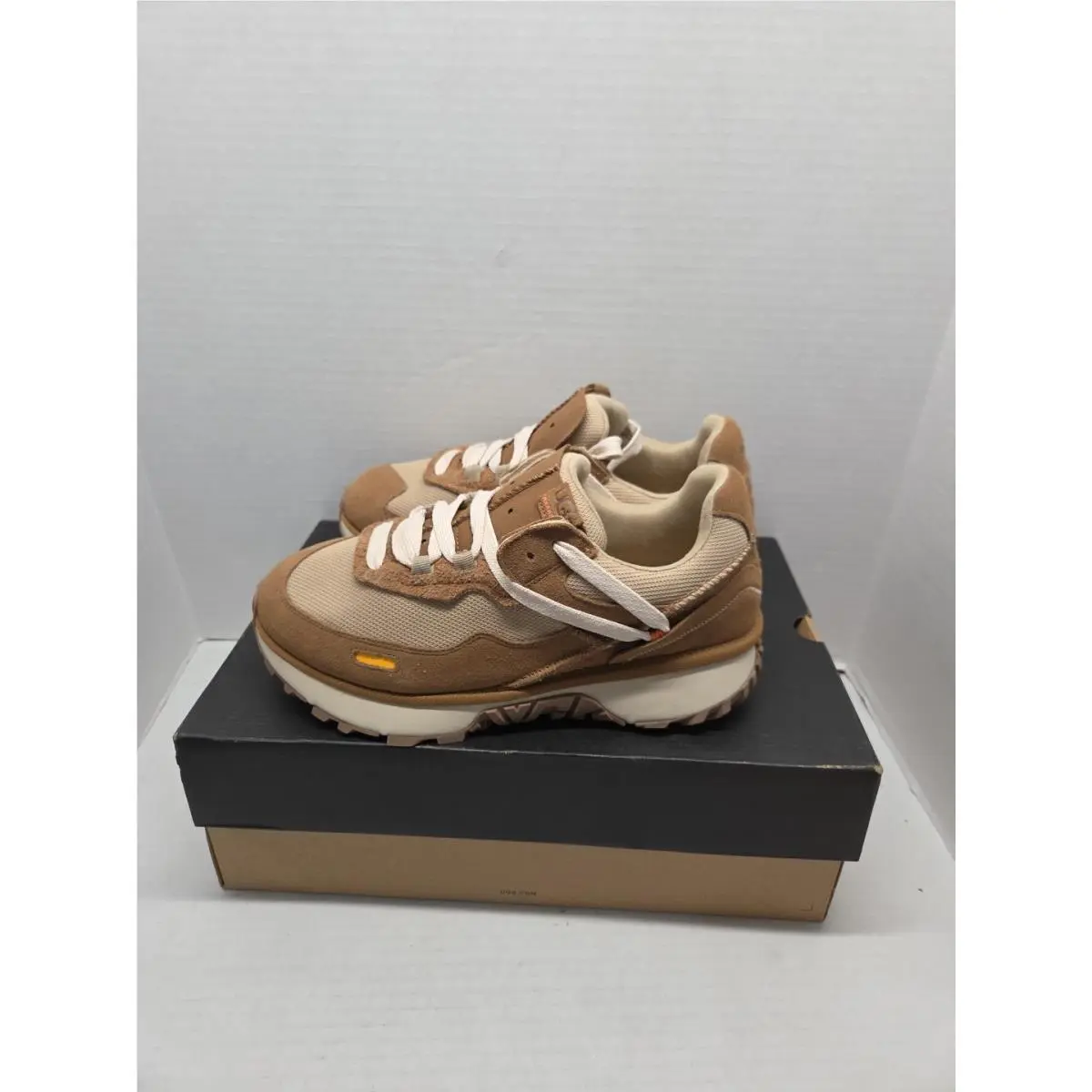 UGG shoes - Retrofi - Retrofi - Beige 1