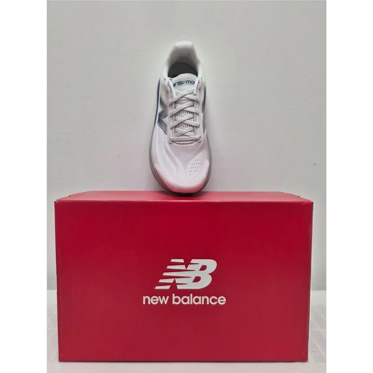New Balance shoes - NEW BALANCE FRESH FOAM X MORE v6 - MMORLB6 - White 0