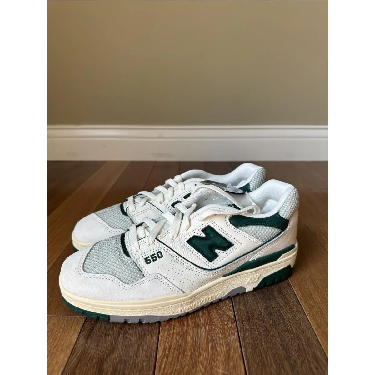 New Balance shoes - New Balance 550 - BB550CPE - Sea Salt/Marsh Green 0